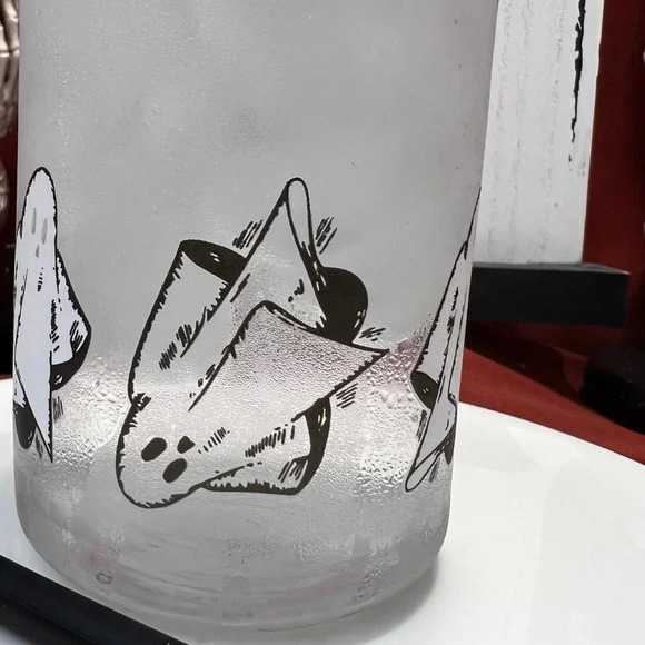HTF Cold Color Changing Halloween Glass White Ghost Tumblers With Straw x2 - Picture 10 of 12